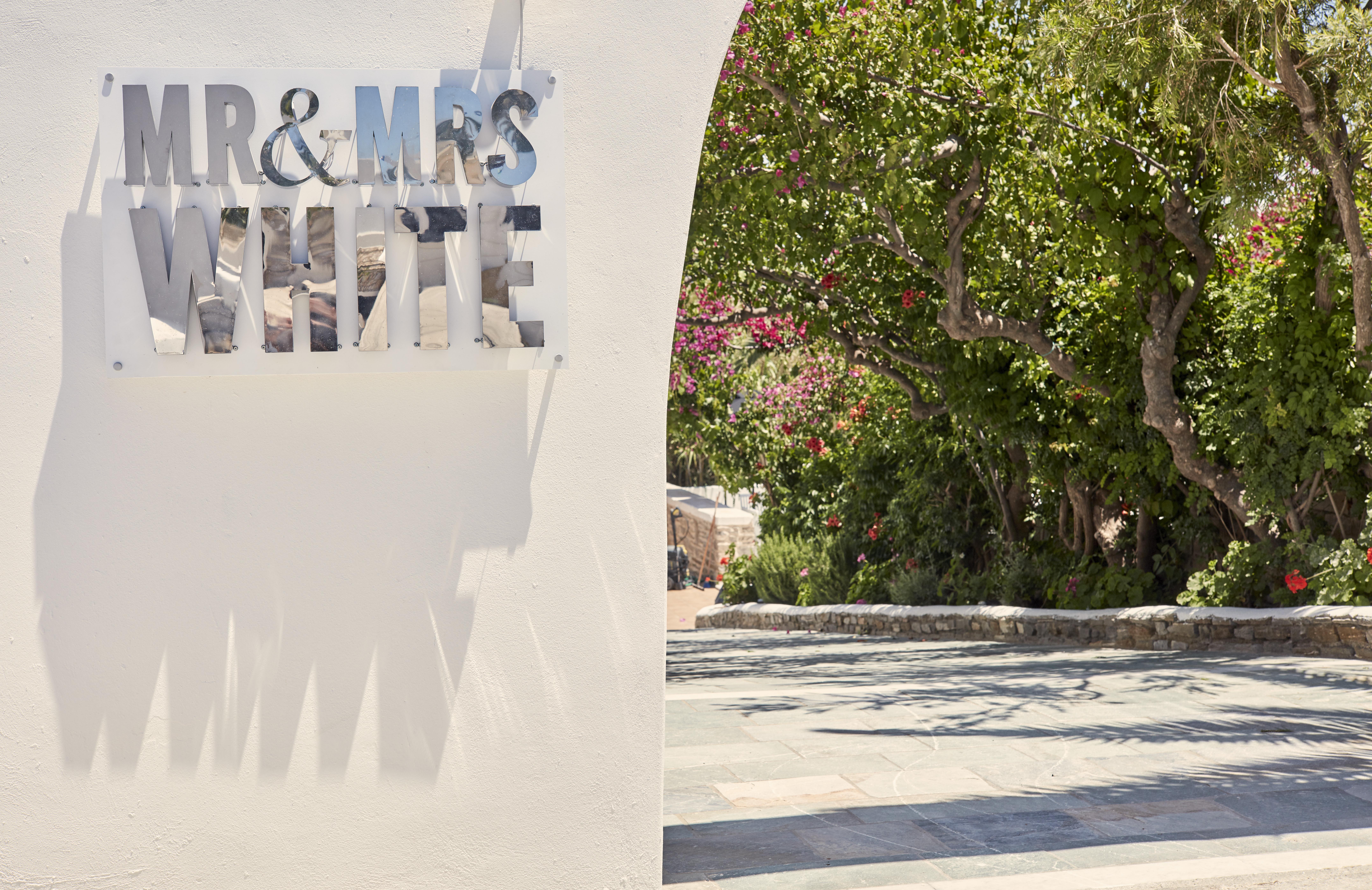 Mr And Mrs White Paros Hotel Naousa  Exterior photo